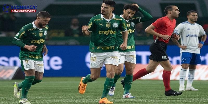 Soi kèo Palmeiras vs Vitoria